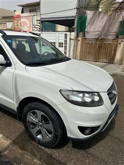 هيونداي سانتافي